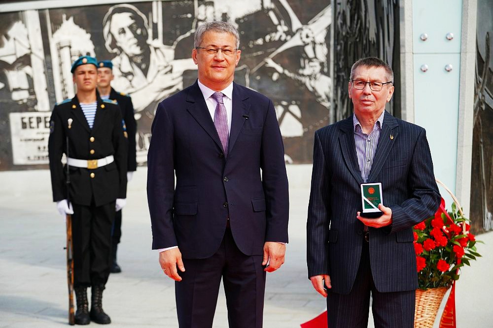 Главой Республики Башкортостан награжден медалью «За трудовую доблесть»  Тимербулатов Альберт Ахатович!!!!